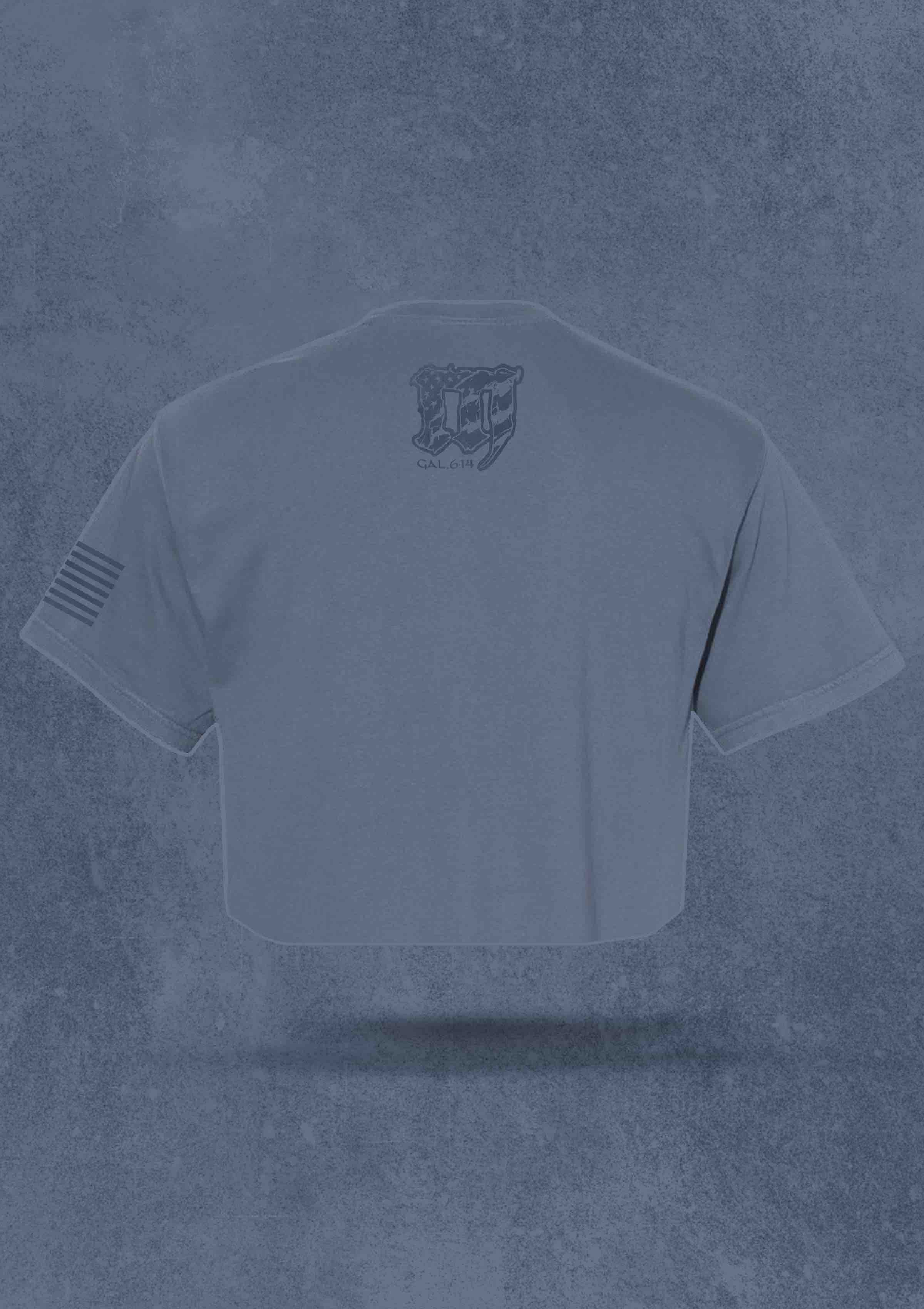 Vintage PRAY. Crop